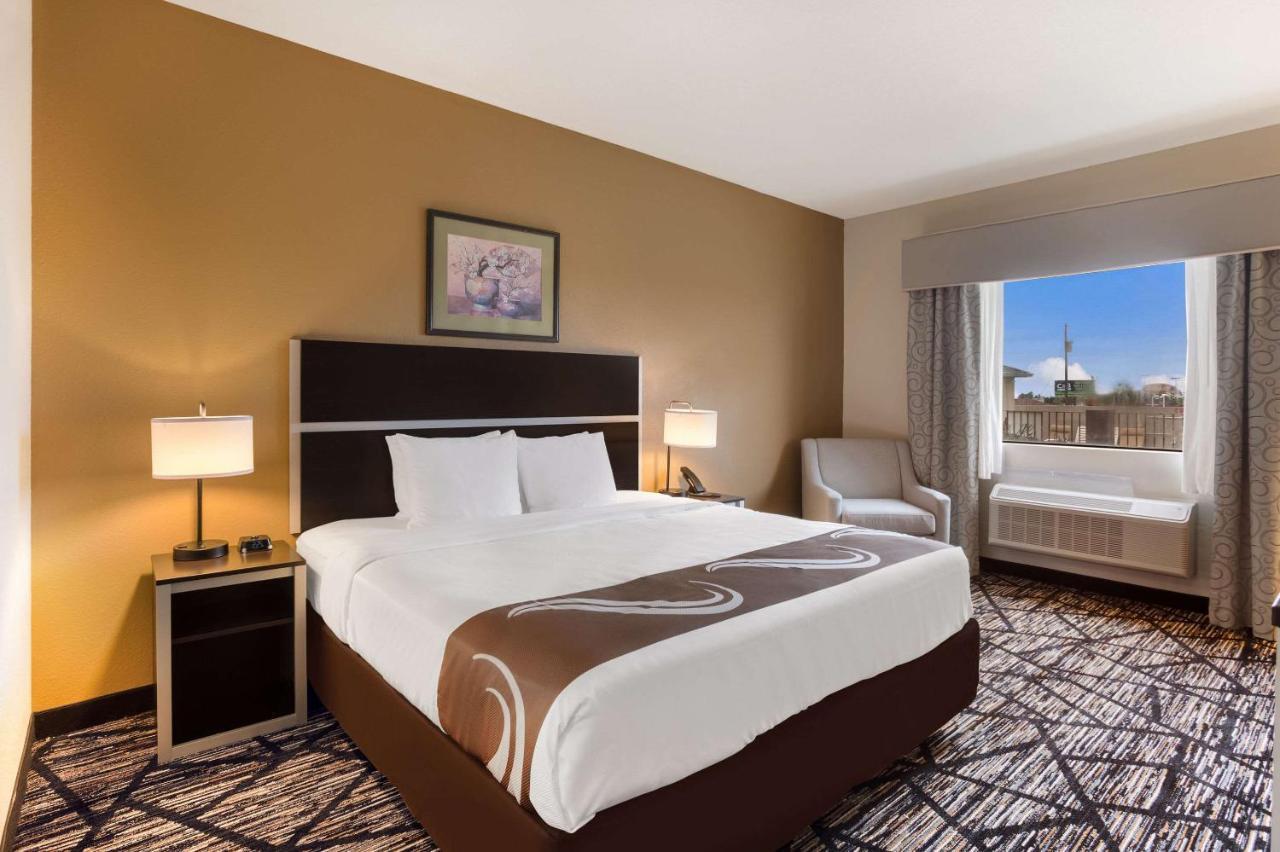 Quality Inn & Suites Pearl-Jackson Kültér fotó
