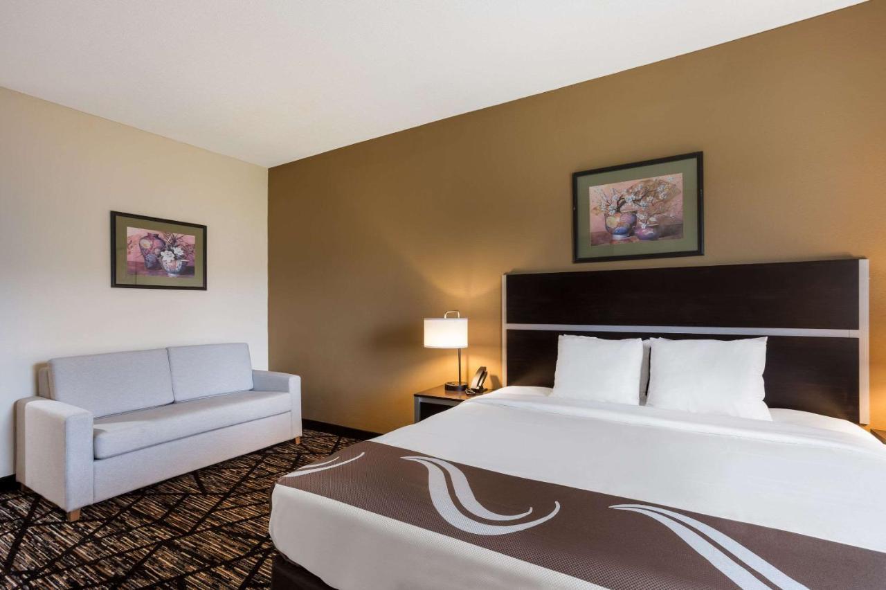 Quality Inn & Suites Pearl-Jackson Kültér fotó