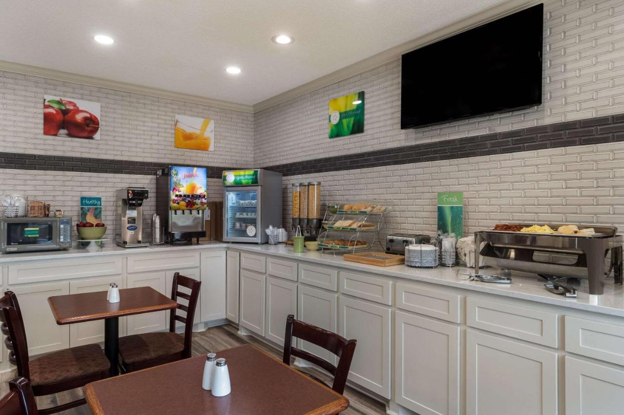 Quality Inn & Suites Pearl-Jackson Kültér fotó