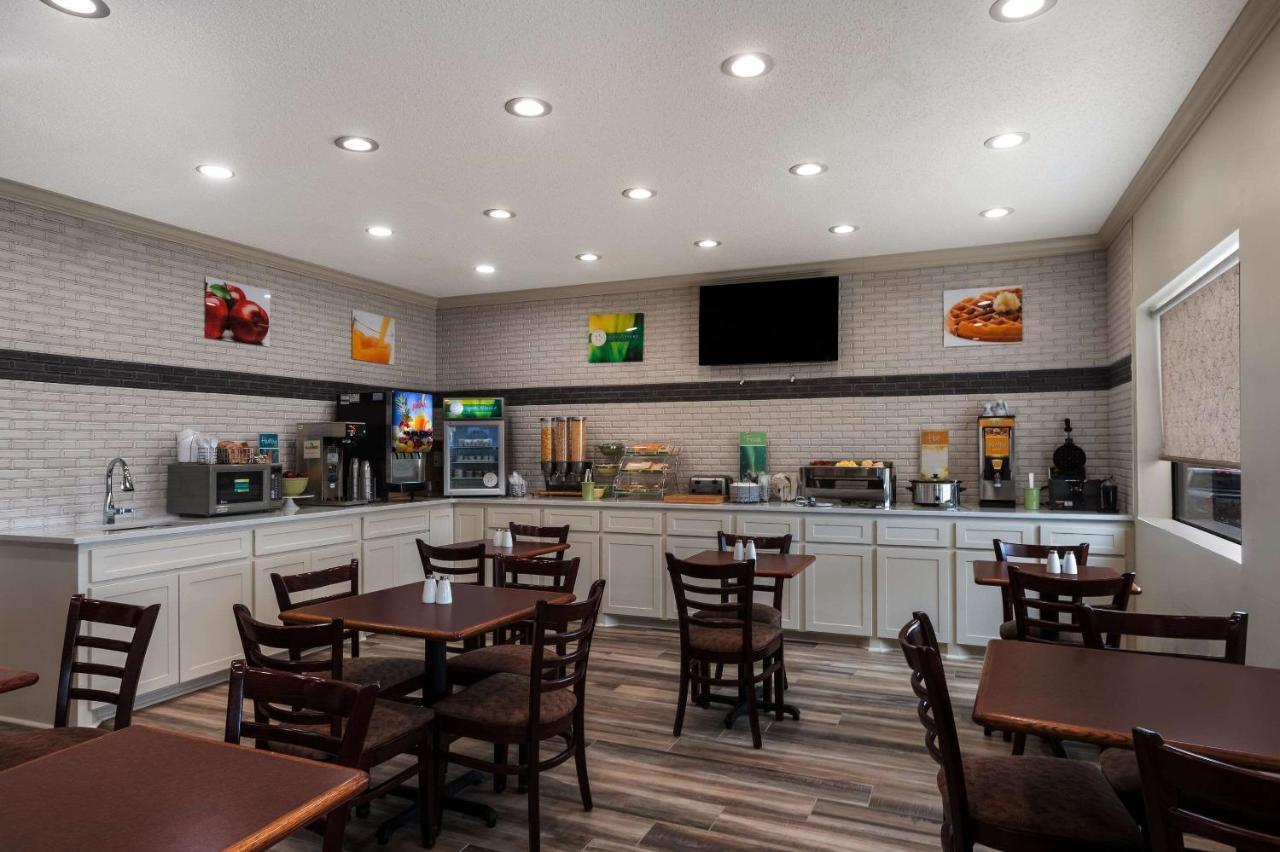 Quality Inn & Suites Pearl-Jackson Kültér fotó
