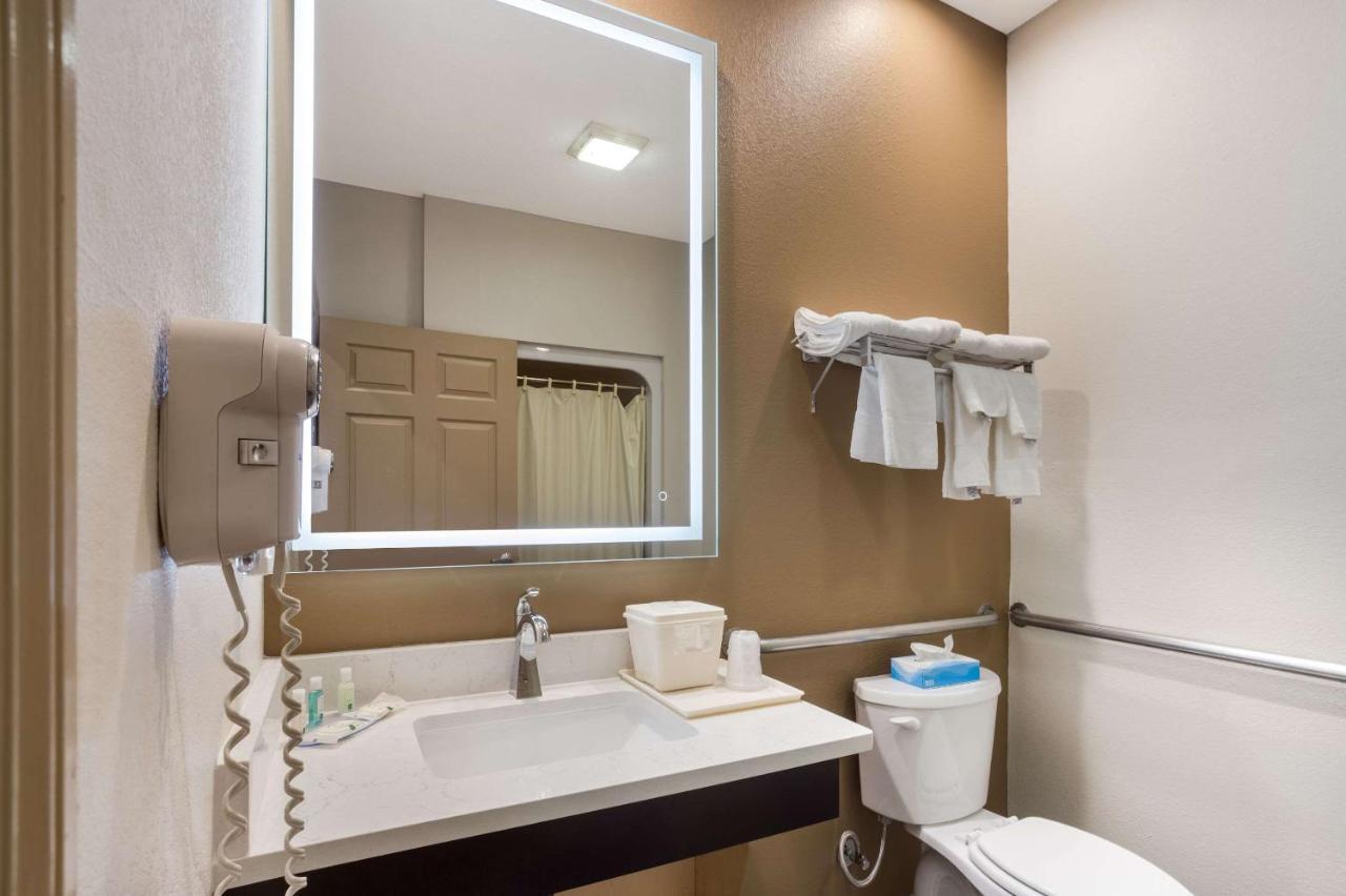 Quality Inn & Suites Pearl-Jackson Kültér fotó