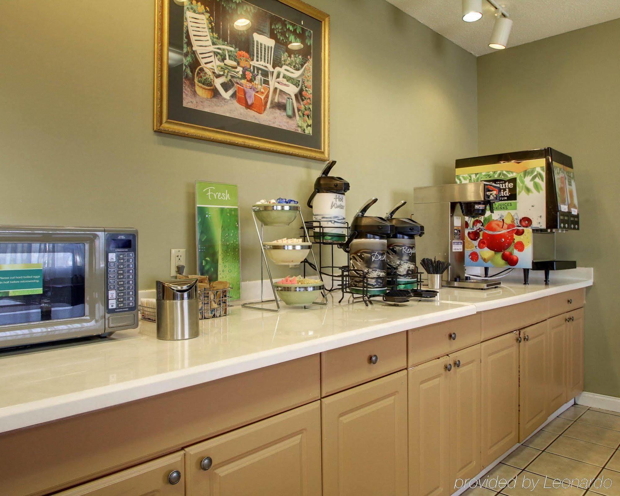 Quality Inn & Suites Pearl-Jackson Kültér fotó